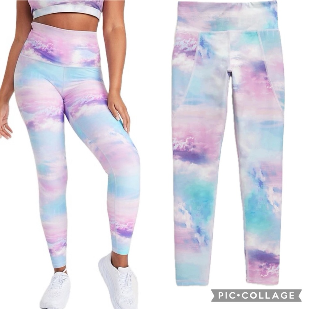 NWT! Old Navy Extra High-Rise PowerSoft Leggings Go Dry In Lilac Cloud Tie-Dye
